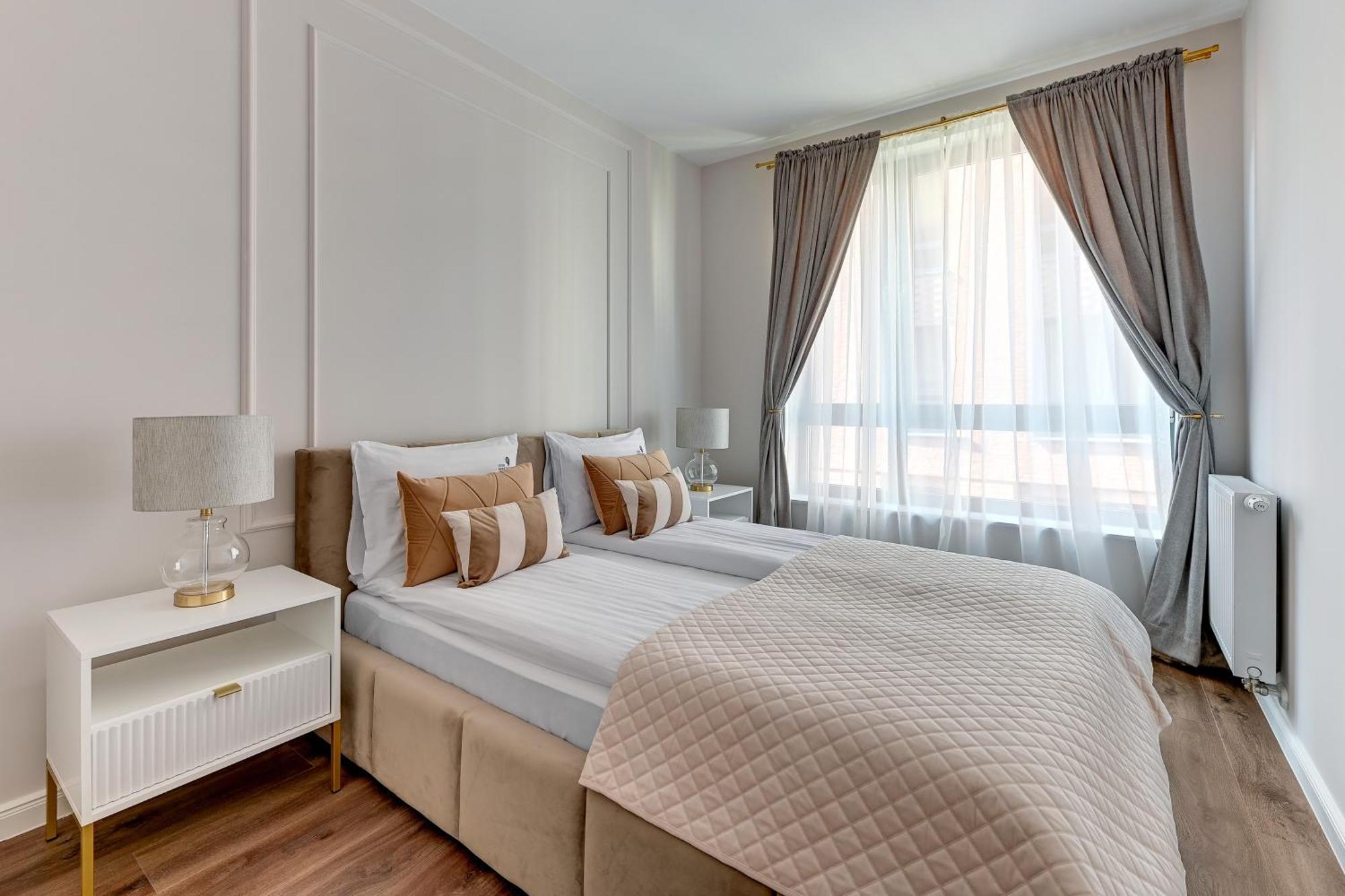 Scala City Center Magic Apartments With Parking By Lion Apartments Гданск Екстериор снимка
