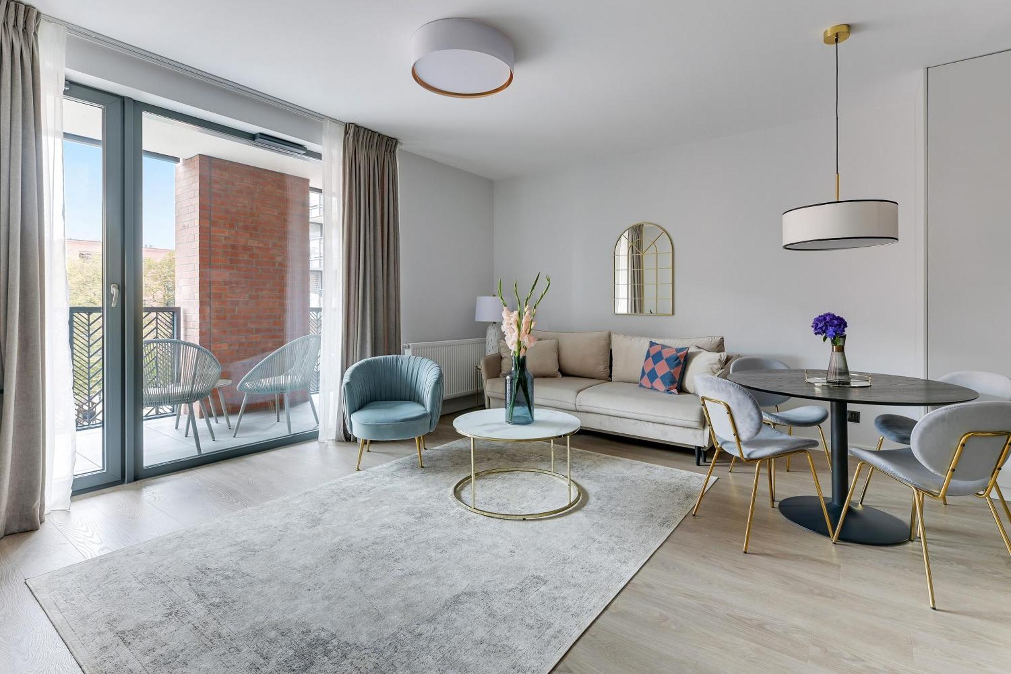 Scala City Center Magic Apartments With Parking By Lion Apartments Гданск Екстериор снимка