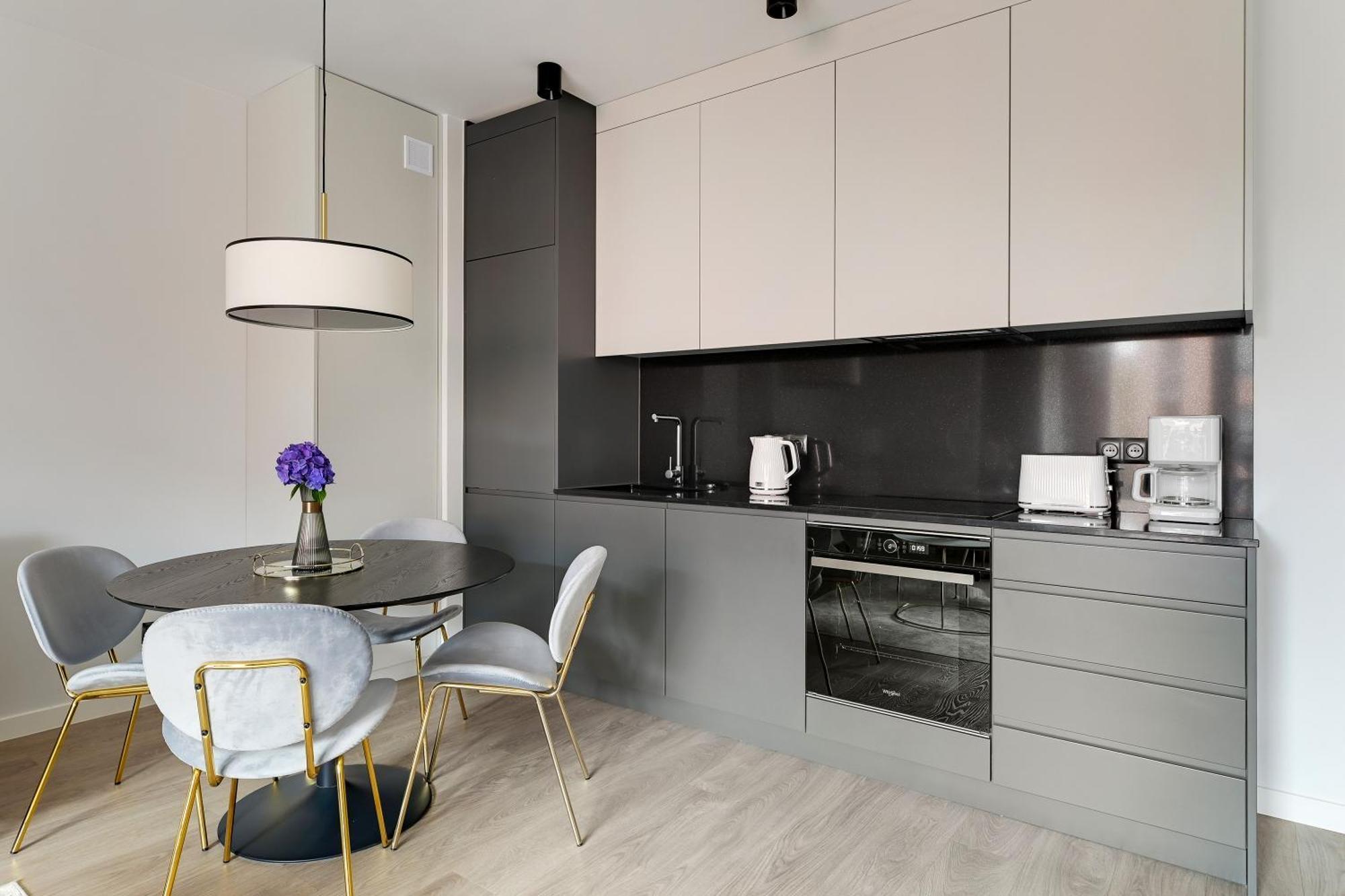 Scala City Center Magic Apartments With Parking By Lion Apartments Гданск Екстериор снимка