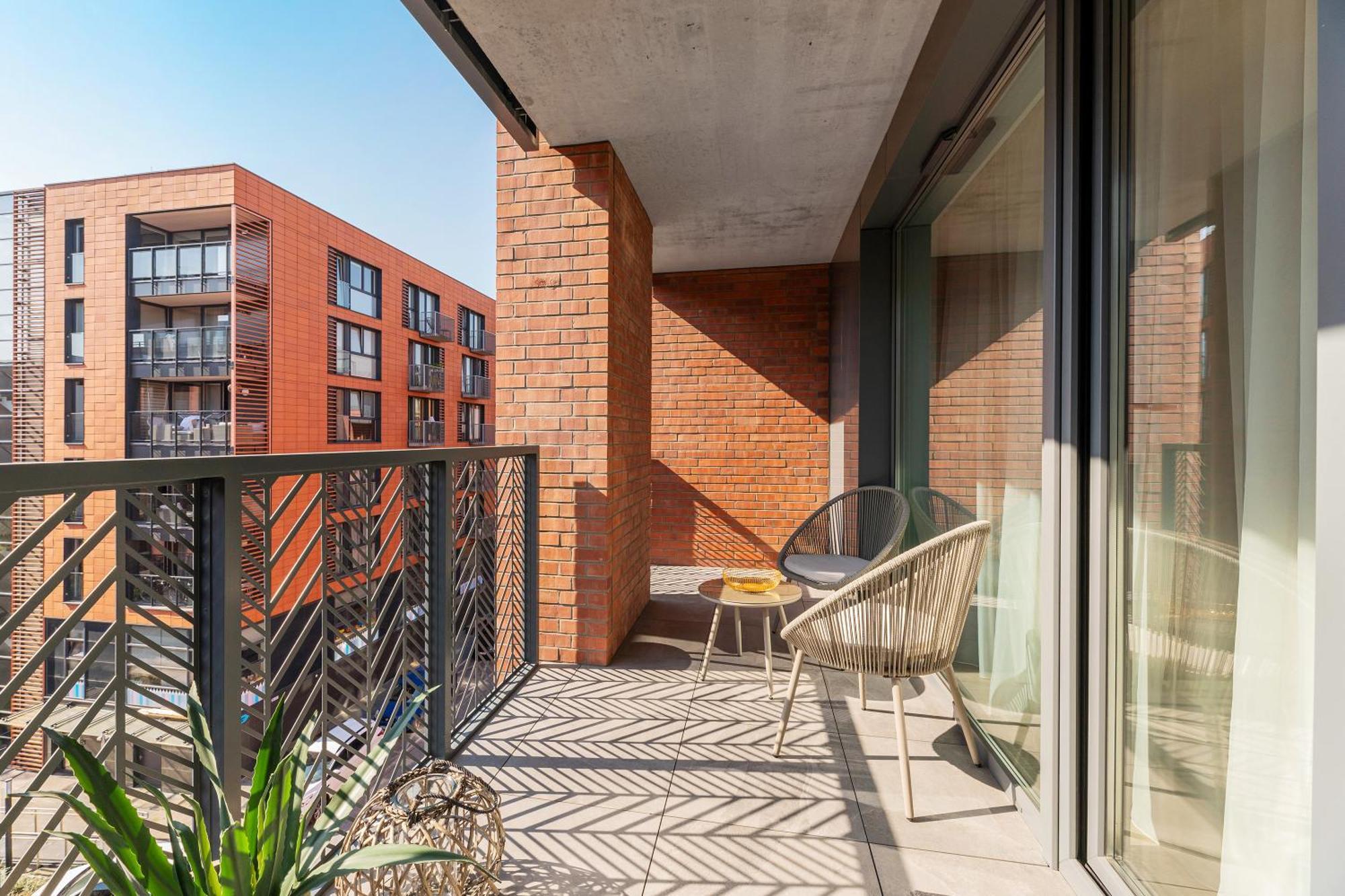 Scala City Center Magic Apartments With Parking By Lion Apartments Гданск Екстериор снимка